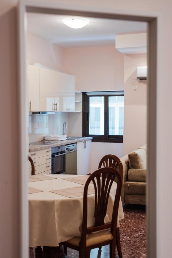 Luxury Apartment In Plaka - Acropolis 아테네 외부 사진